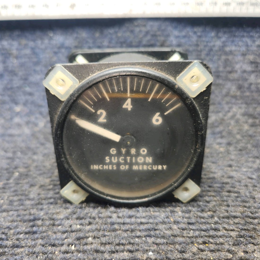 Used aircraft parts for sale, 1G10-1 Airborne Piper PA28-140 Vacuum Gage