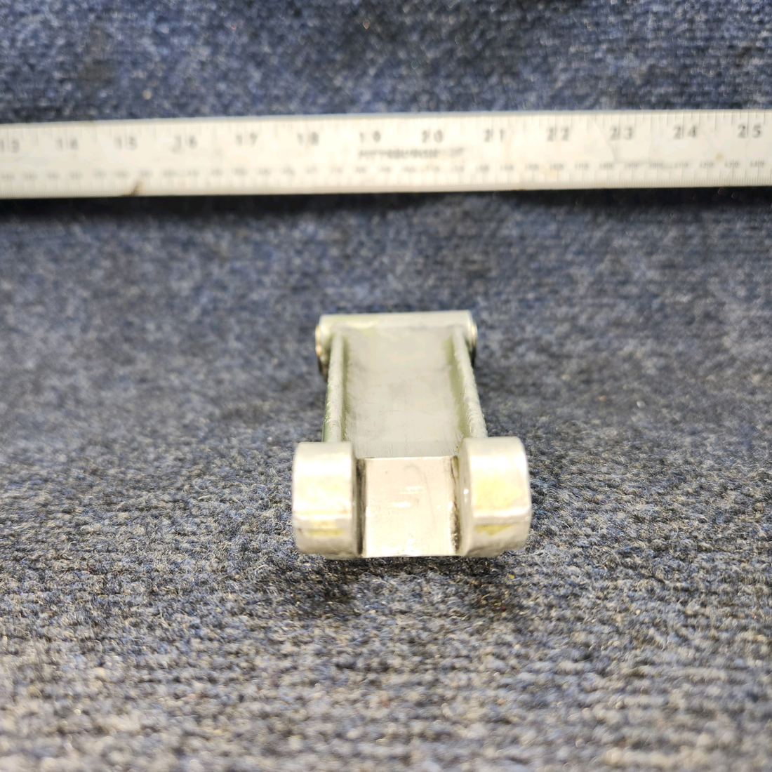 Used aircraft parts for sale, 0442505-2 CESSNA 172K TORQUE LINK ASSEMBLY LOWER
