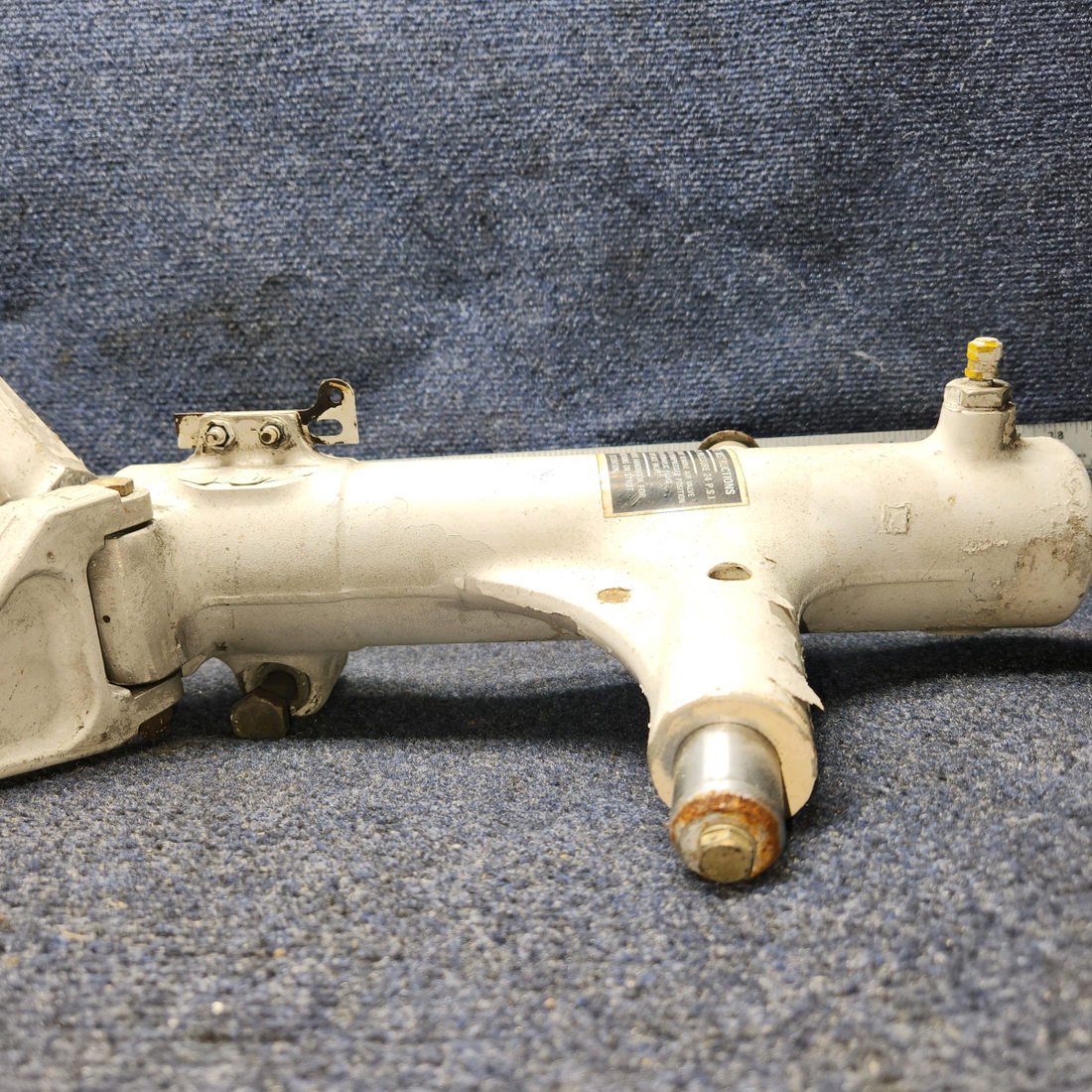 Used aircraft parts for sale, 67927-009 PIPER PA28RT-201 Main Gear Assy RH