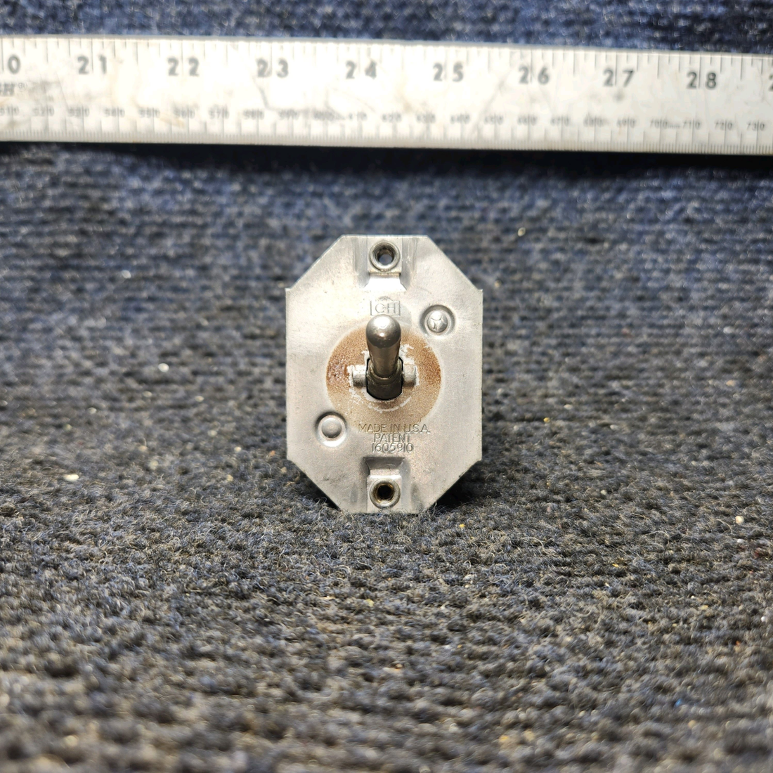 Used aircraft parts for sale, AN3023-3 BEECHCRAFT F35 Toggle Switch