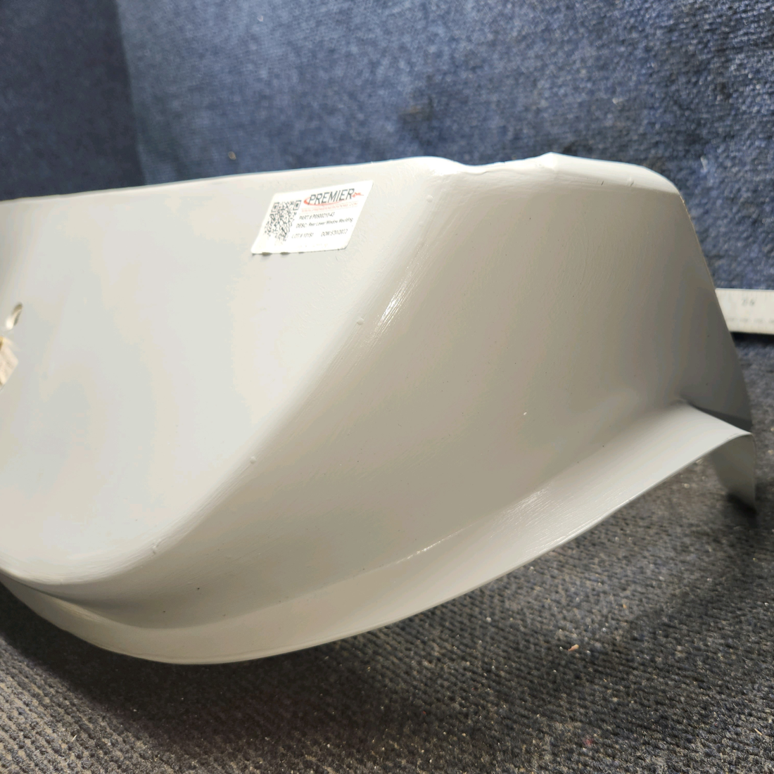 Used aircraft parts for sale, P0500210-43 Cessna 172E Rear Lower Window Molding