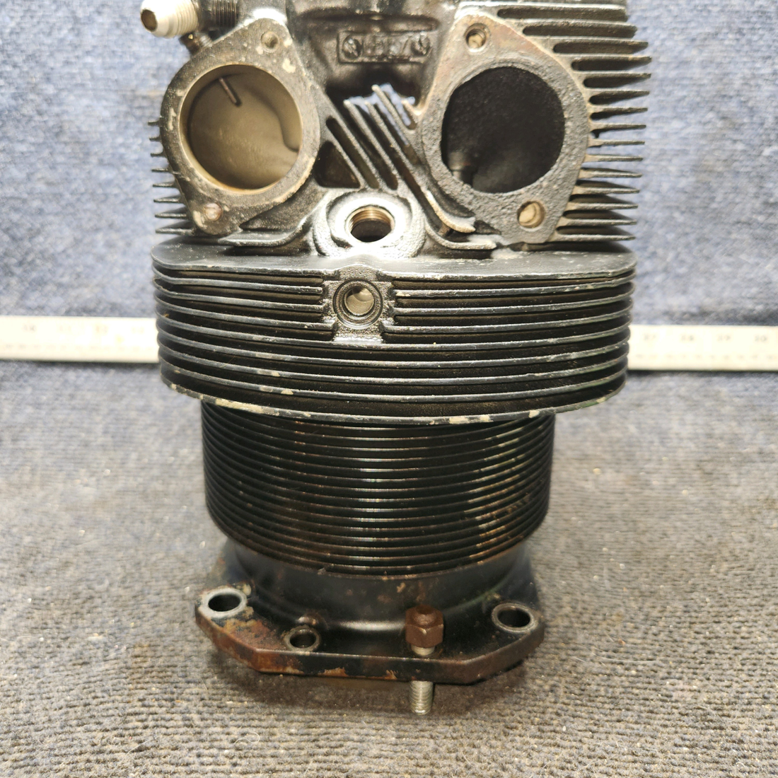 Used aircraft parts for sale, LW-12416 Lycoming Piper PA-28-140 Cylinder
