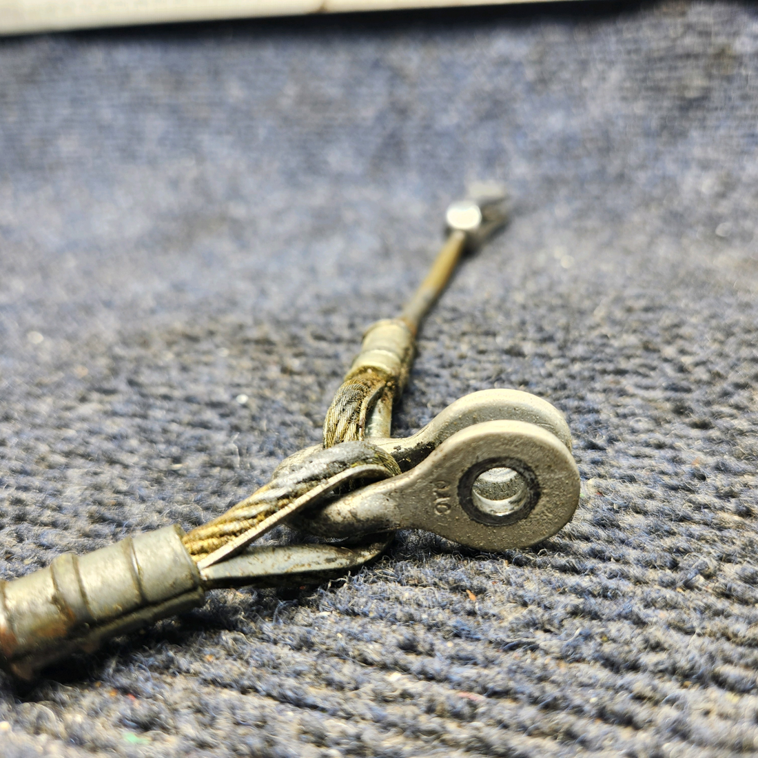 Used aircraft parts for sale, 65774-000 Piper PA28-140 Cable Seatbelt Center Attach