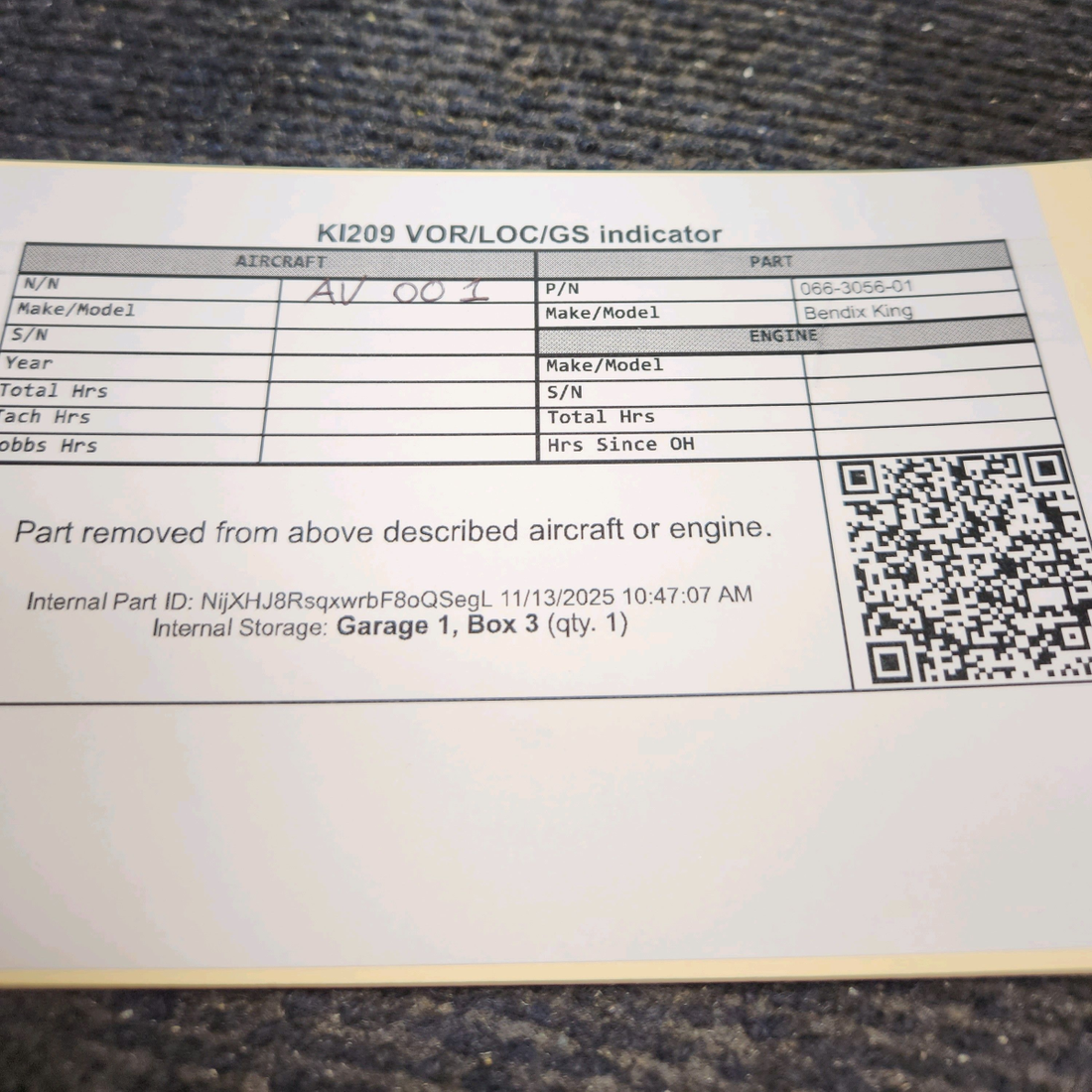 Used aircraft parts for sale, 066-3056-01 Bendix King KI-209 Piper PA28RT-201 VOR / LOC / Glideslope indicator With Connector