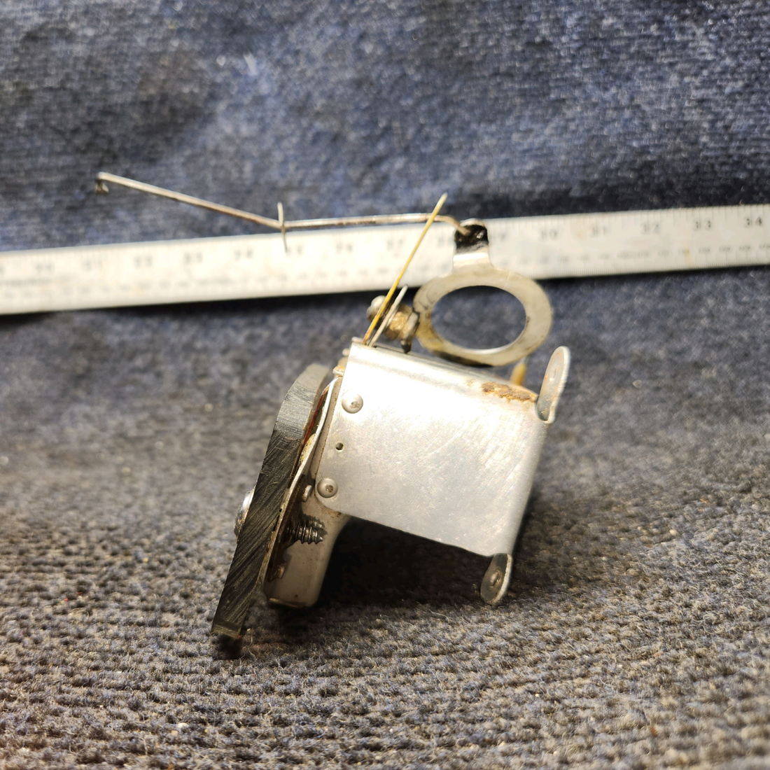 Used aircraft parts for sale, 35-815144 BEECHCRAFT F35 Landing Gear Position Indicator – 12V