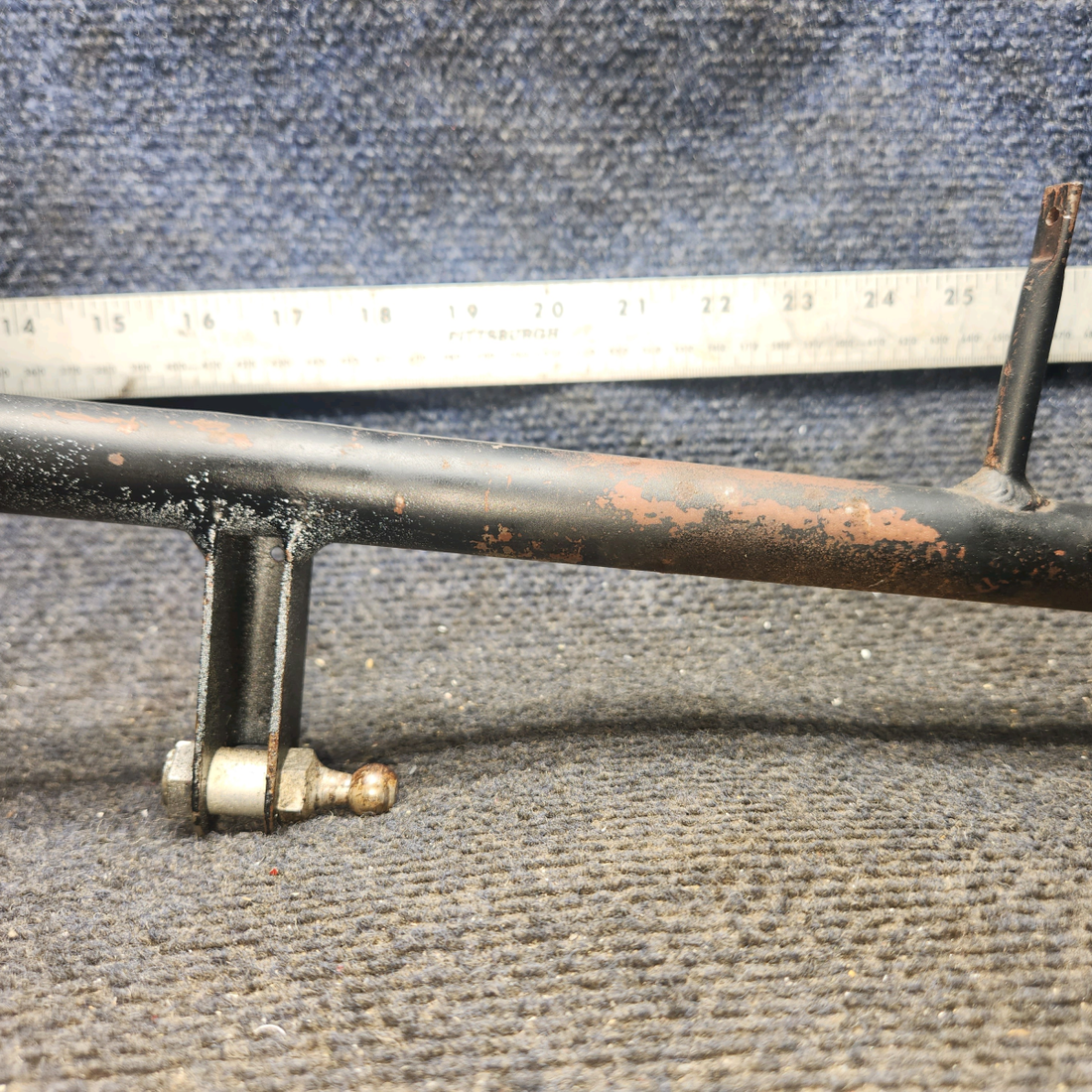 Used aircraft parts for sale, 1460320-1 cessna 150G Rudder Pedal and Bar Assembly – LH