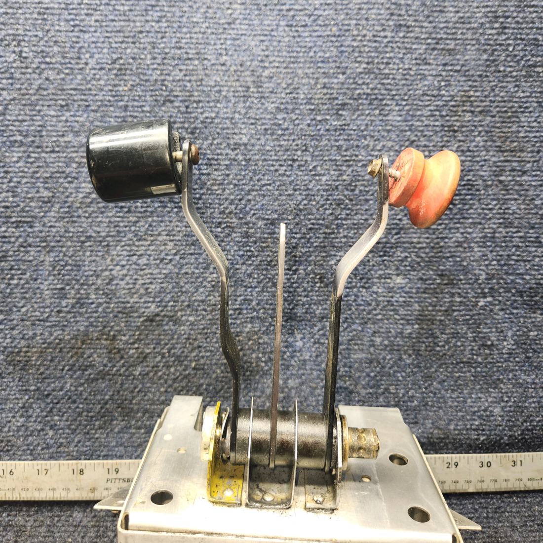 Used aircraft parts for sale, 169-940017-5 Beechcraft C23 SUNDOWNER Engine Control Quadrant