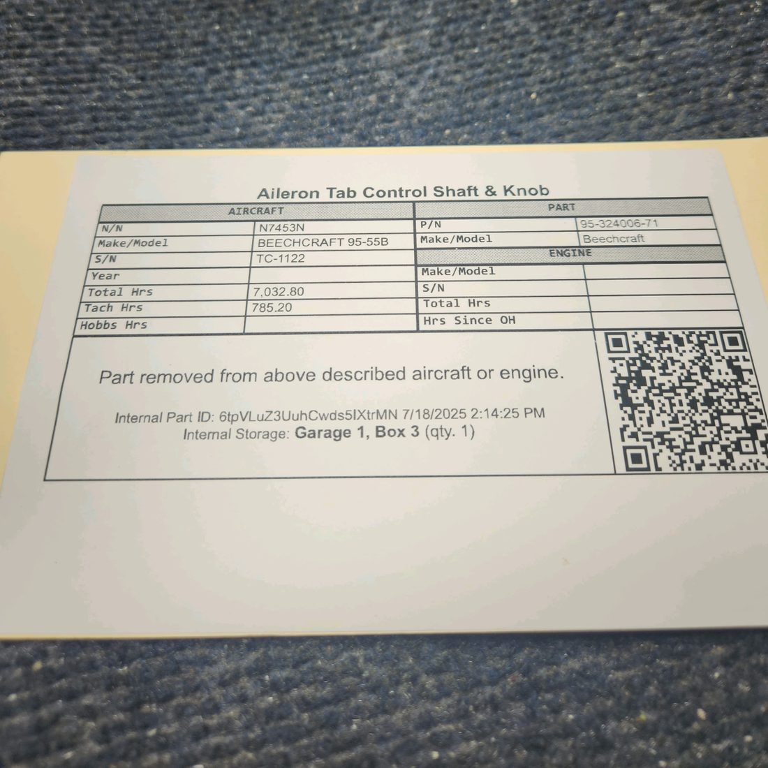 Used aircraft parts for sale, 95-324006-71 BEECHCRAFT 95-55B Aileron Tab Control Shaft & Knob