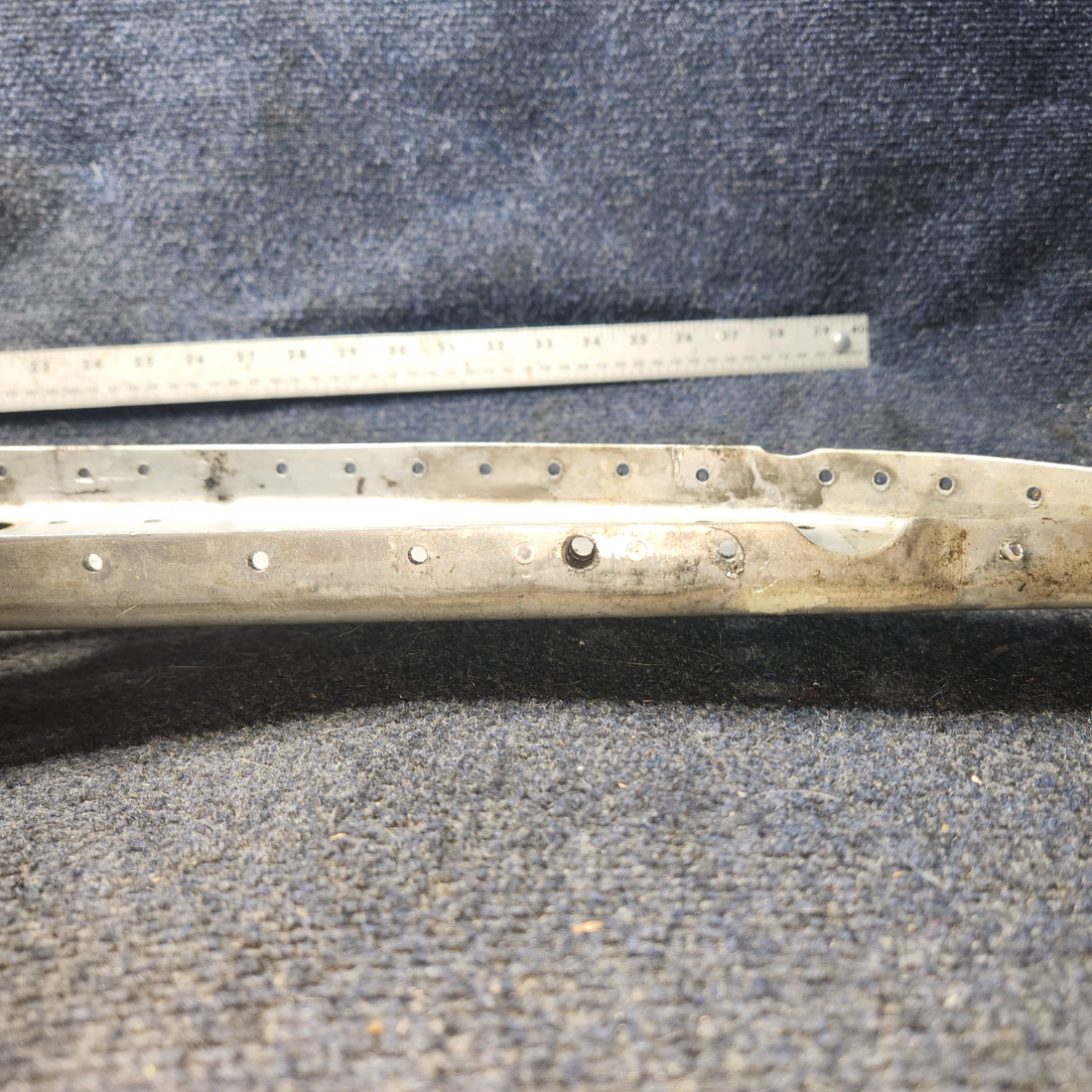 Used aircraft parts for sale, 0511287 Cessna 172E Landing Gear Bulkhead – STA 65.33