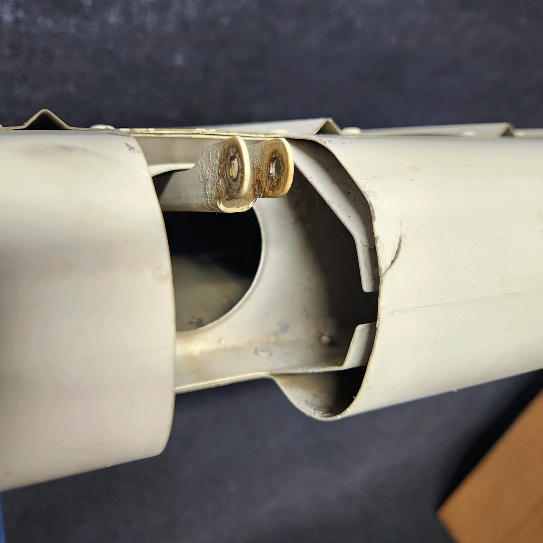 Used aircraft parts for sale, 2432000-200 CESSNA C172RG ELEVATOR ASSEMBLY RH W/ TRIM TAB