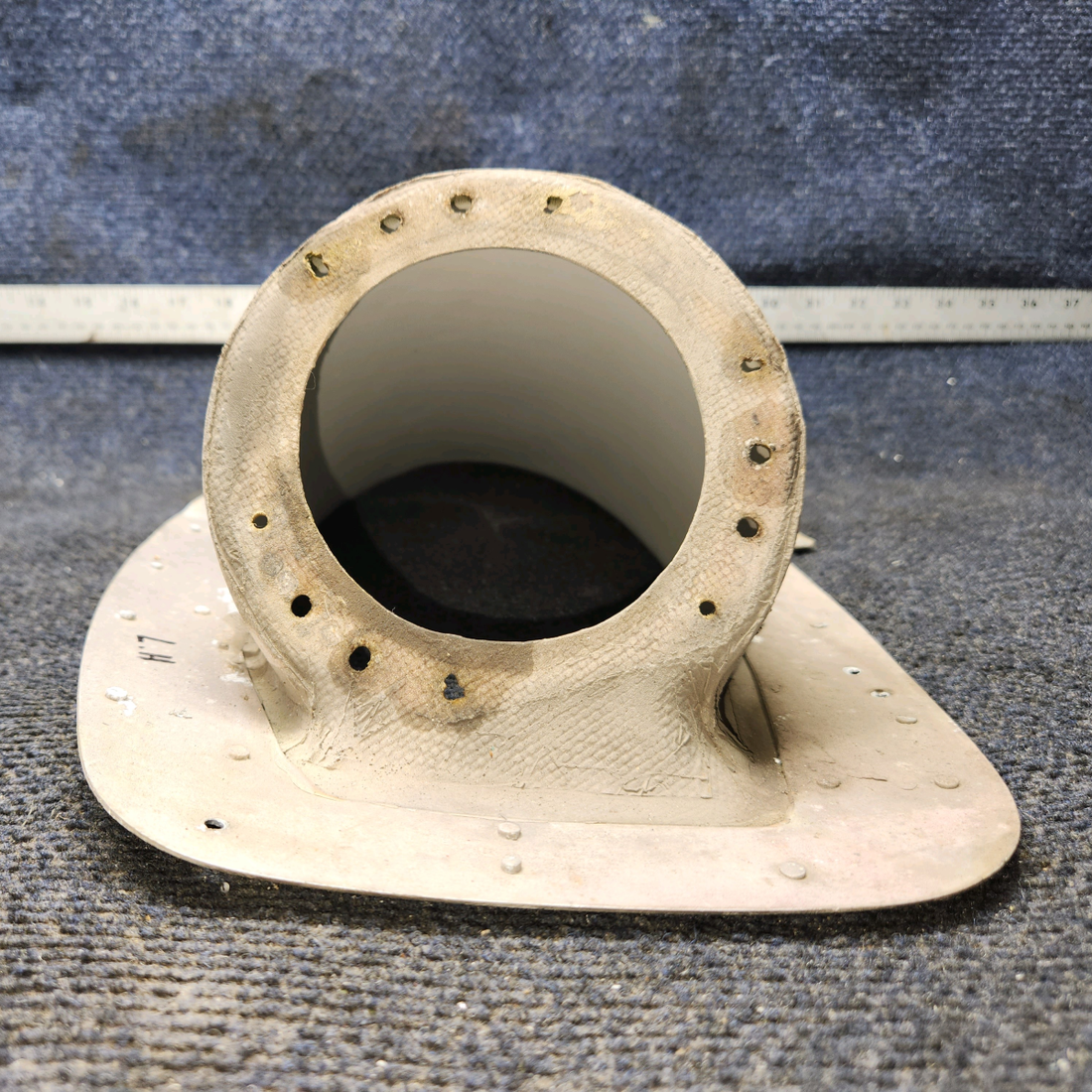 Used aircraft parts for sale, 2452006-21 Cessna 172RG Landing Light Housing Assy - LH