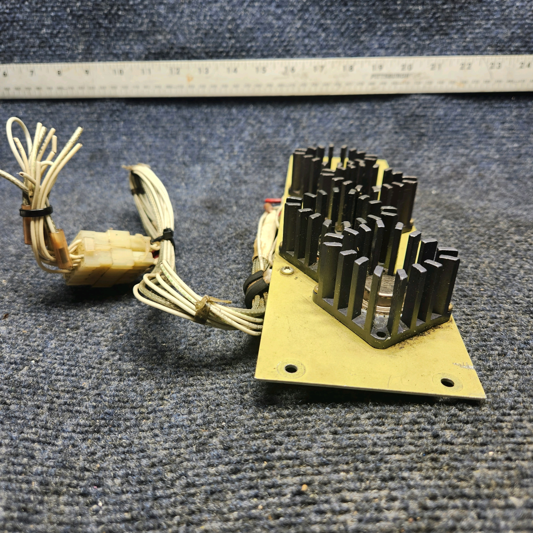 Used aircraft parts for sale, 50-364308-127 Beechcraft F33A TRANSISTOR ASSEMBLY WITH BRACKET ASSEMBLY