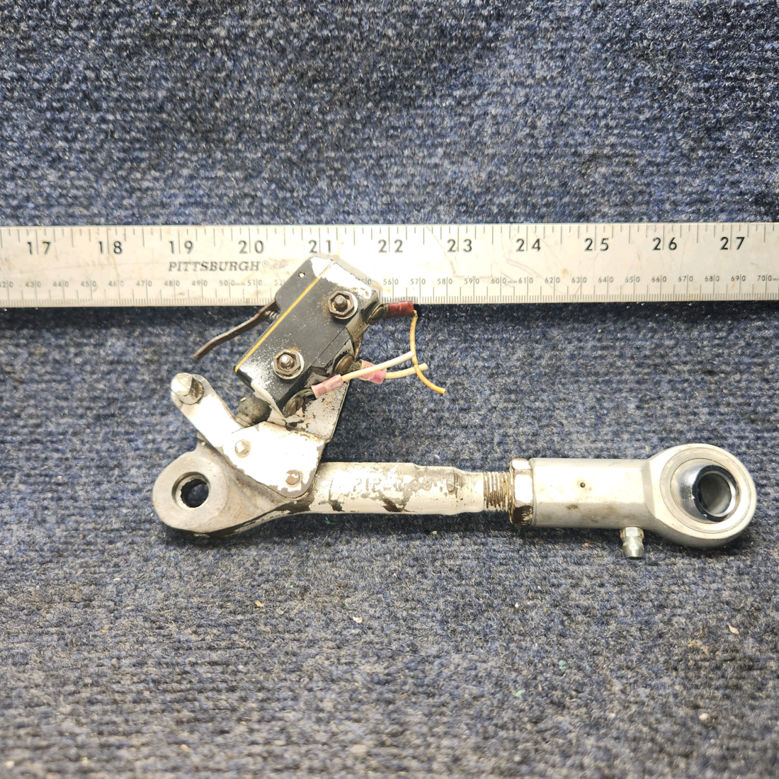 Used aircraft parts for sale, 67797-007 PIPER PA28RT-201 Main Gear Dowlock Truss Link Assy R.H