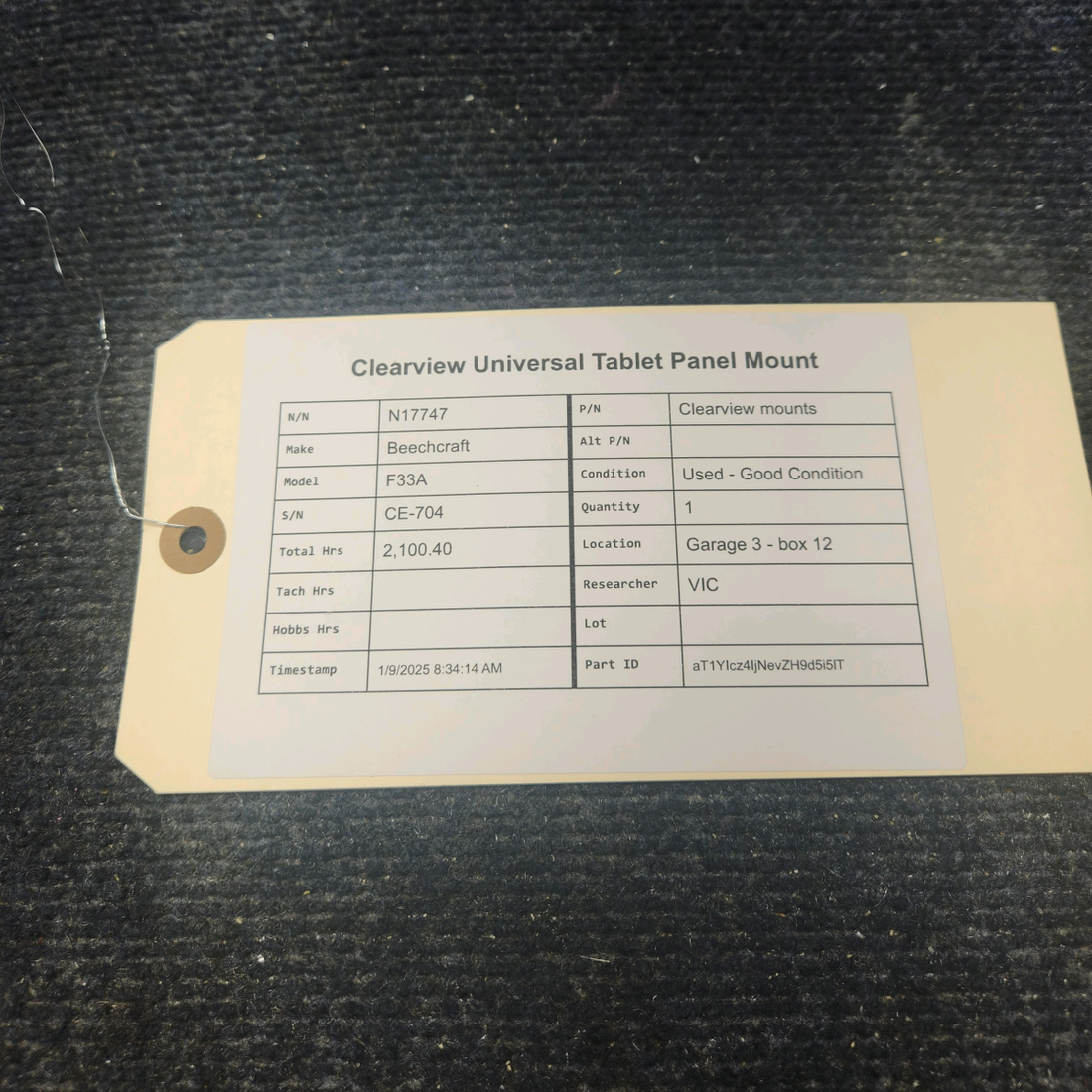 Used aircraft parts for sale, Clearview mounts Beechcraft F33A CLEARVIEW UNIVERSAL TABLET PANEL MOUNT