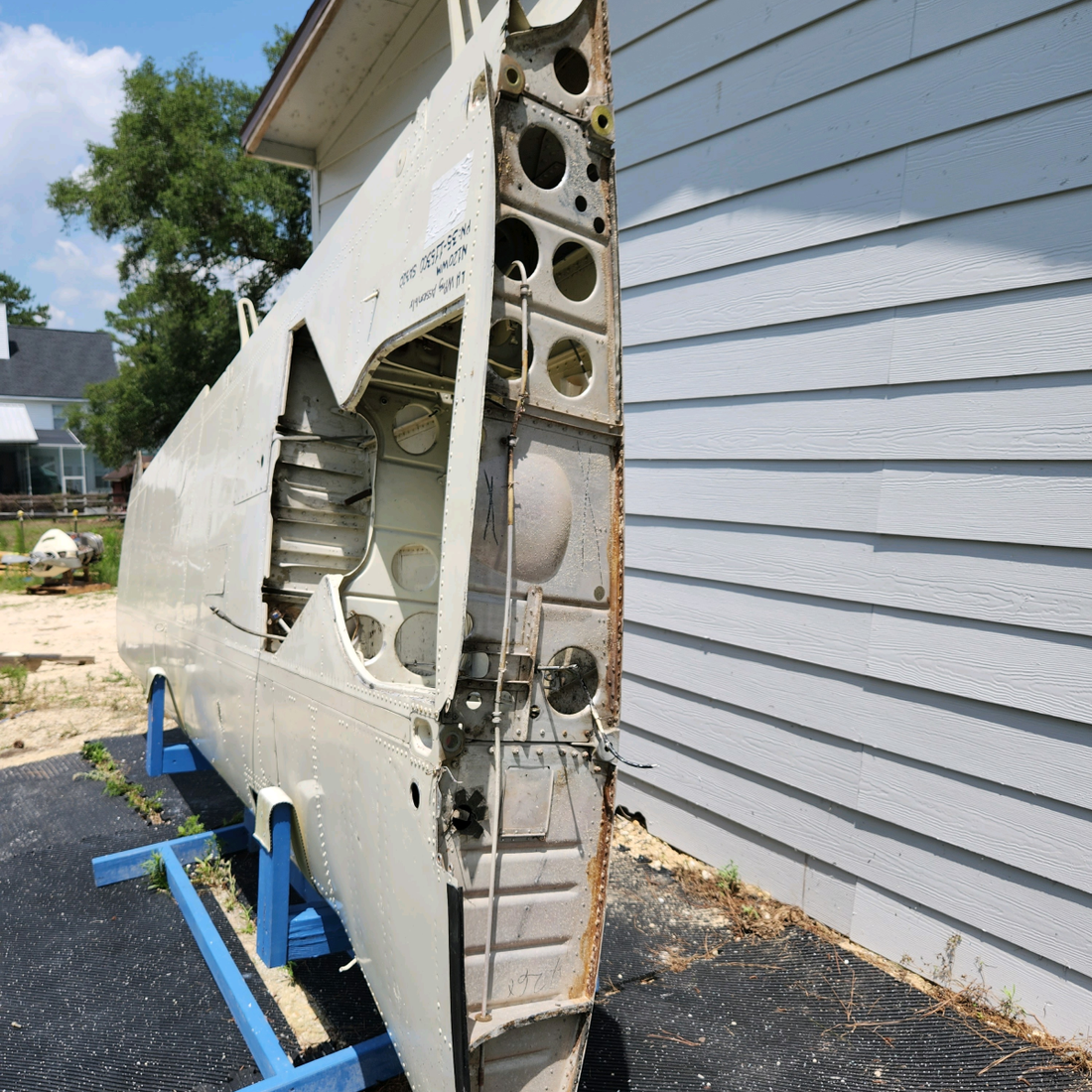 Used aircraft parts for sale, 35-115300 SA320 BEECHCRAFT F35 LH WING ASSEMBLY-OR IS SOLD IN PARTS