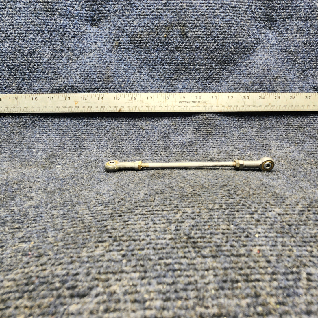 Used aircraft parts for sale, 0523218-2 CESSNA 172K AILERON PUSH-PULL ROD