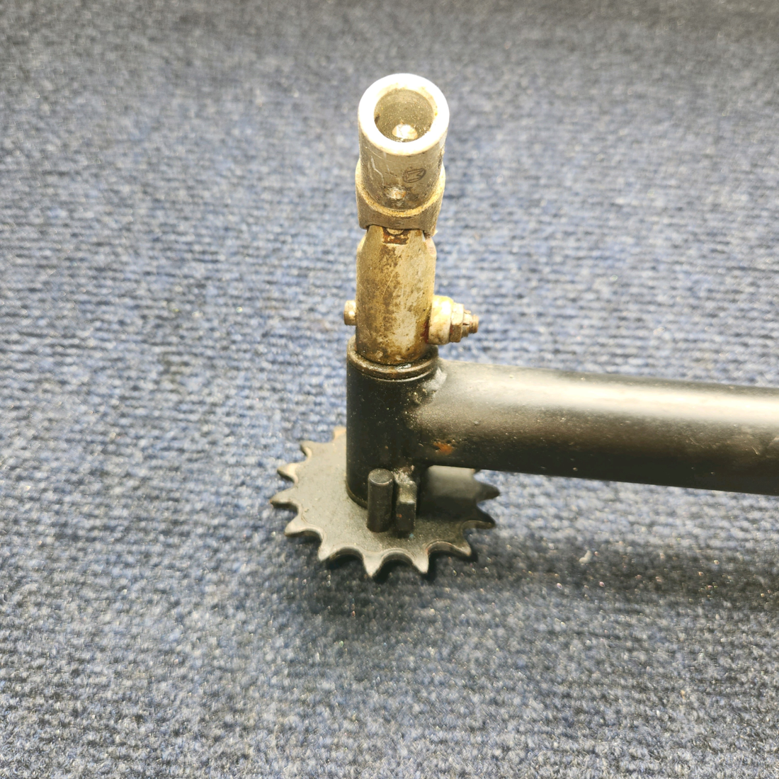 Used aircraft parts for sale, 62703-033 Piper PA-28-140 Tee-Bar Control Column Assembly