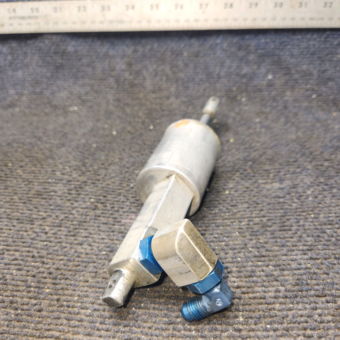 Used aircraft parts for sale, 0541138-16 Cessna 182G Master Brake Cylinder