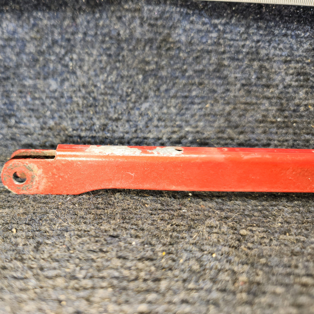 Used aircraft parts for sale, 0532001-47 Cessna C175 Elevator Tab Actuator Push-Pull Channel