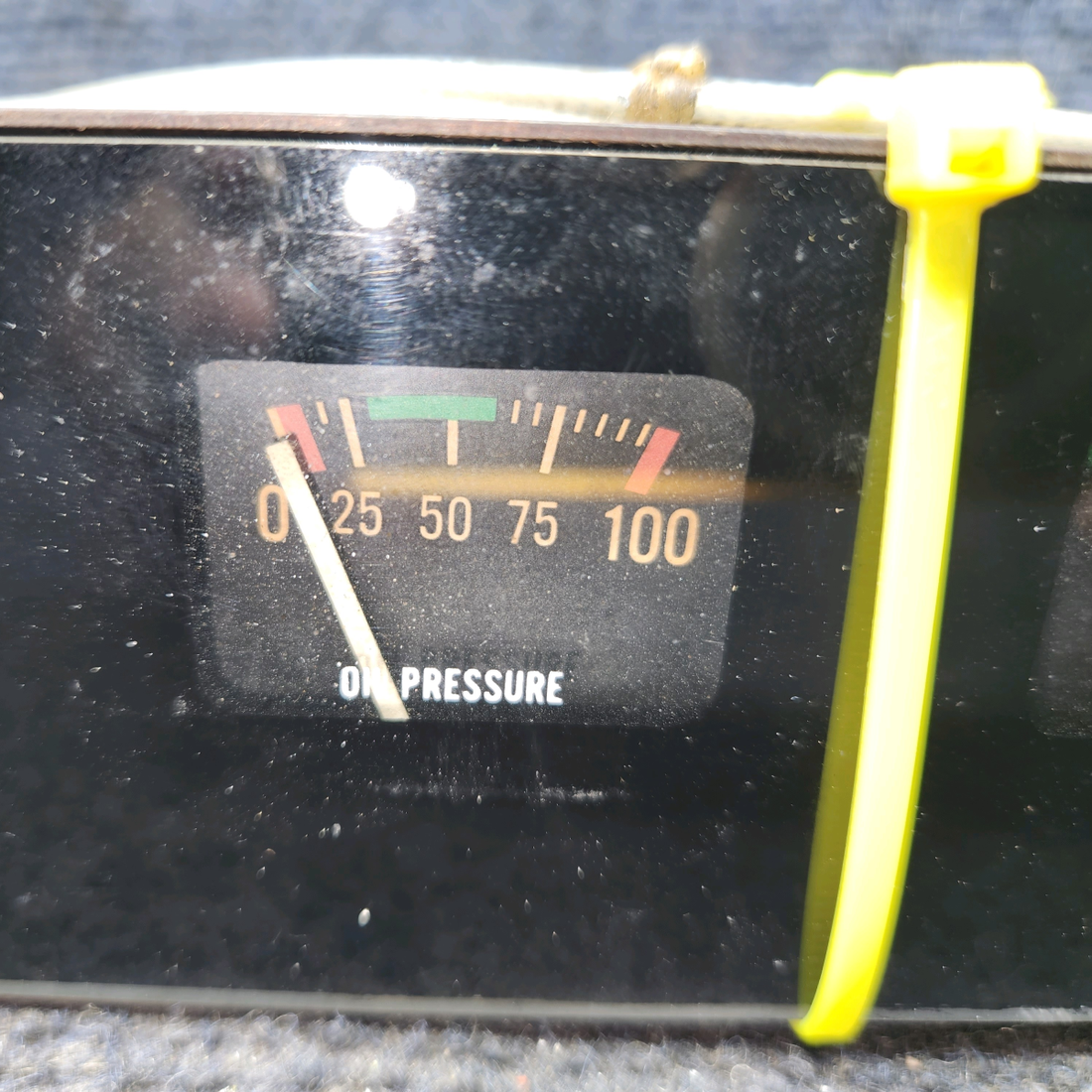 Used aircraft parts for sale, 0513144-13 Cessna 172E Cluster Gauge Assembly