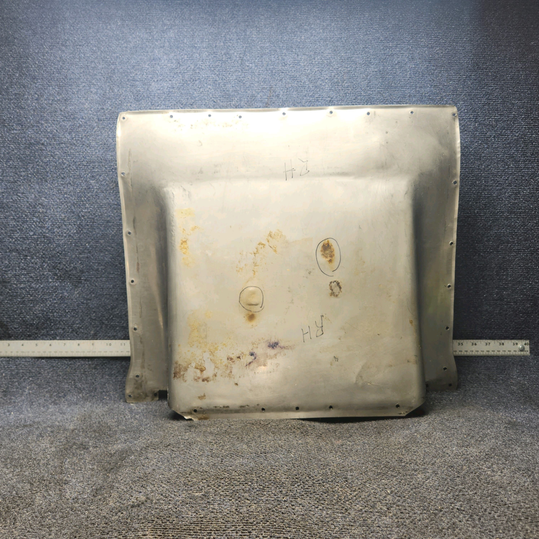 Used aircraft parts for sale, 96-980001-10 BEECHCRAFT 95-55B Exhaust Heat Shield – RH