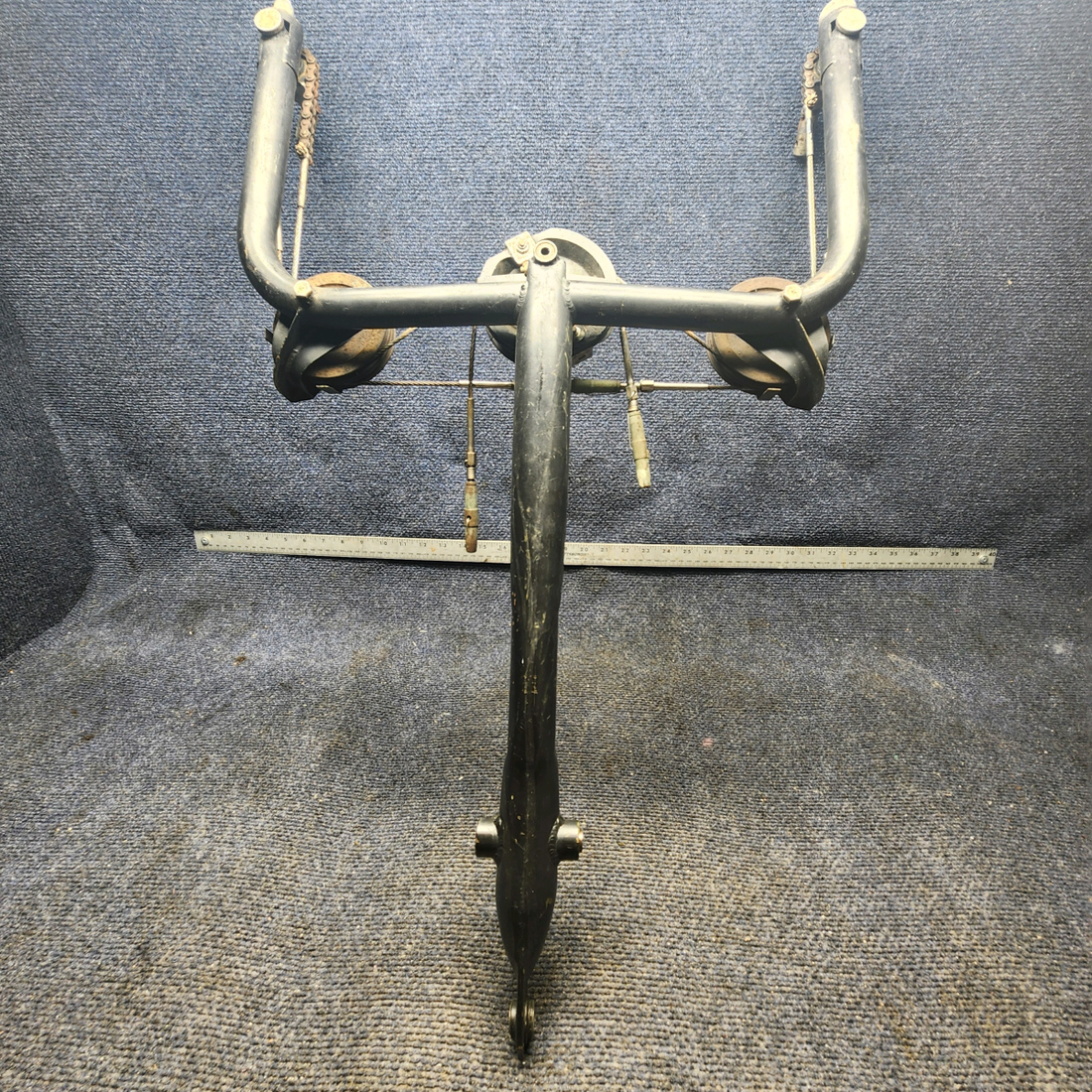 Used aircraft parts for sale, 2460033-1 Cessna 172RG WHEEL ASSY- YOKE STEERING