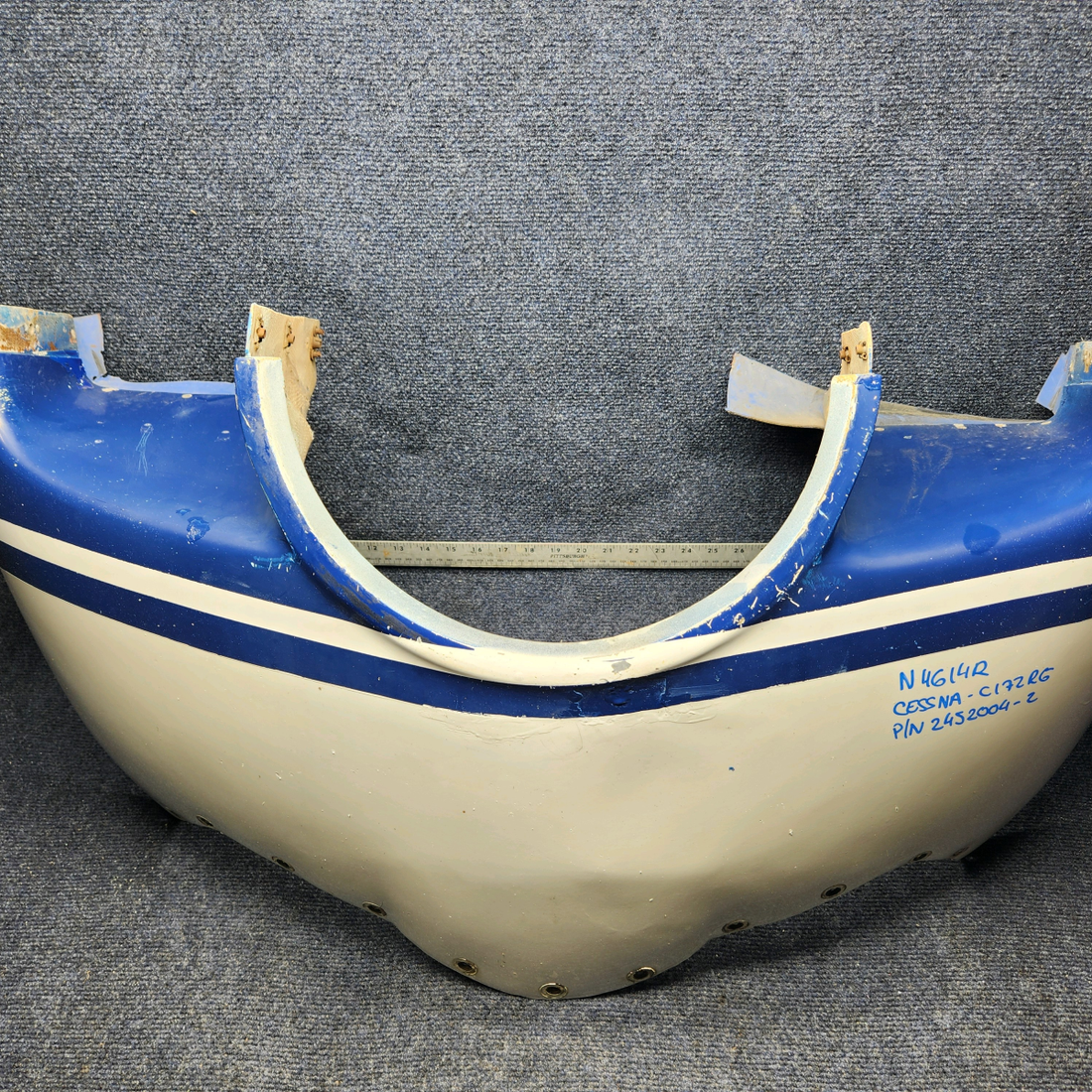 Used aircraft parts for sale, 2452004-2 CESSNA C172RG LOWER NOSE CAP ASSY