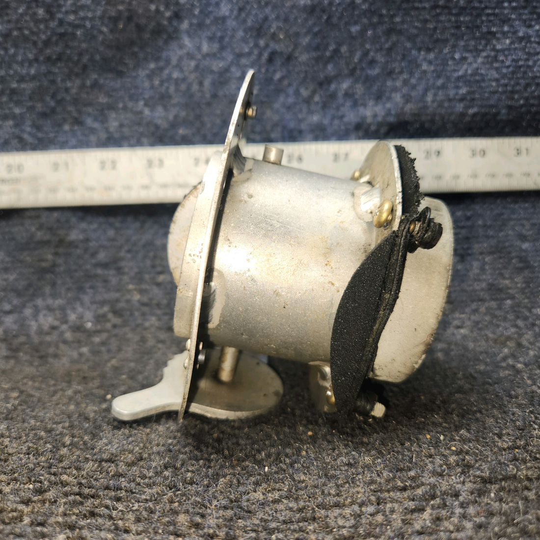 Used aircraft parts for sale, 68416-002 Piper PA28-161 Cabin Air Vent Valve Assembly Forward - LH