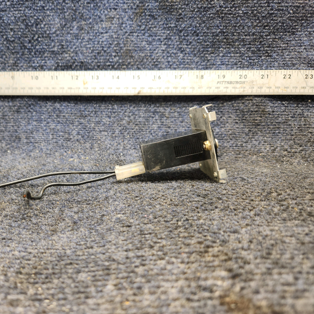 Used aircraft parts for sale, 51006-00 Datcon 102033 Piper PA28-161 Engine Hour Meter Indicator