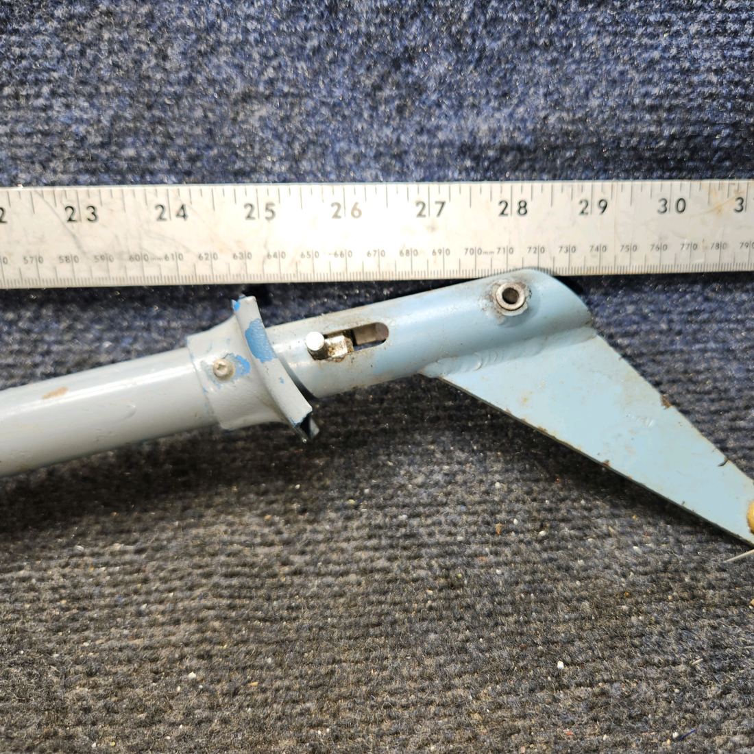 Used aircraft parts for sale, 62731-000 Piper PA-28-140 Flap Lever Tube Assembly