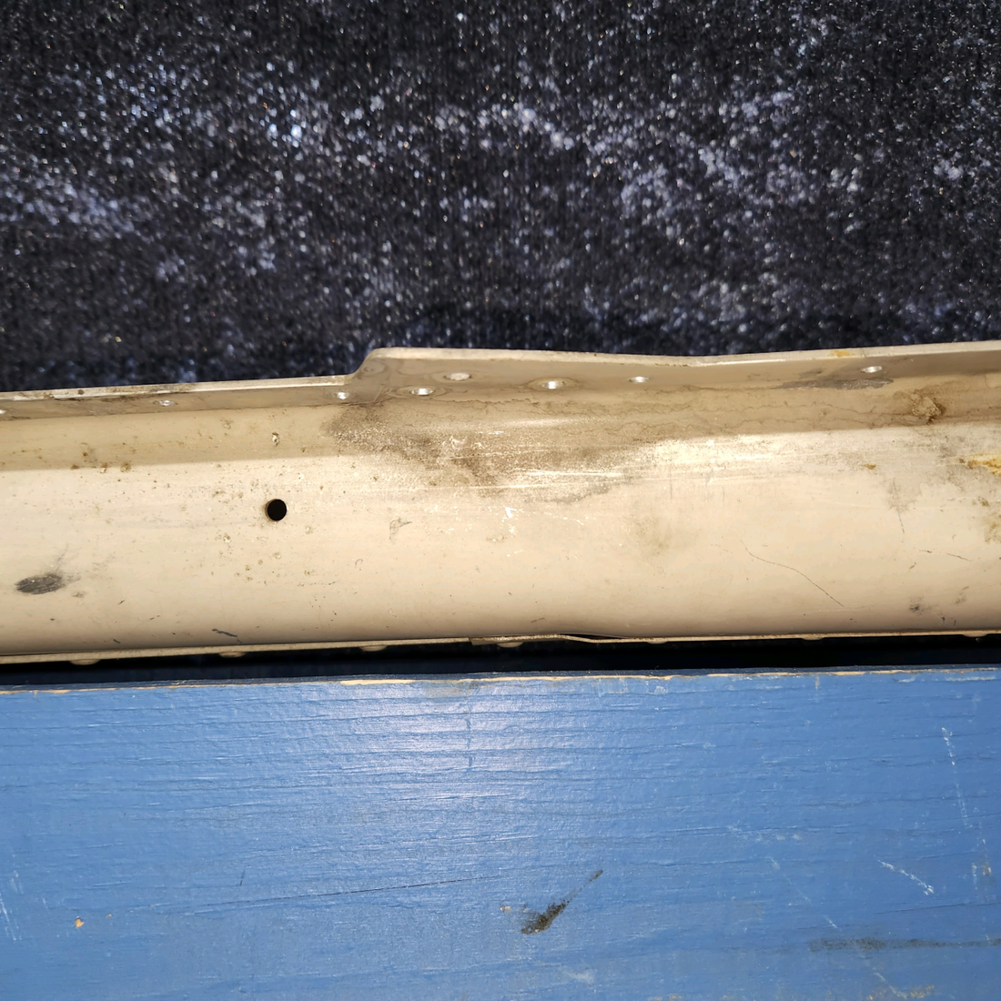 Used aircraft parts for sale, 0513007-5 Cessna 172E Front Doorpost Bulkhead Assembly LH