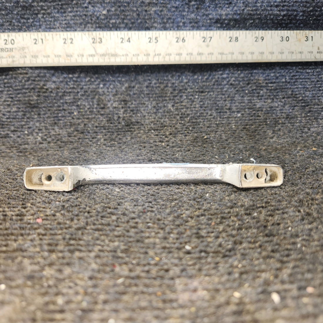 Used aircraft parts for sale, 481-772 Piper PA-28-140 Upper Cockpit Handle Assembly