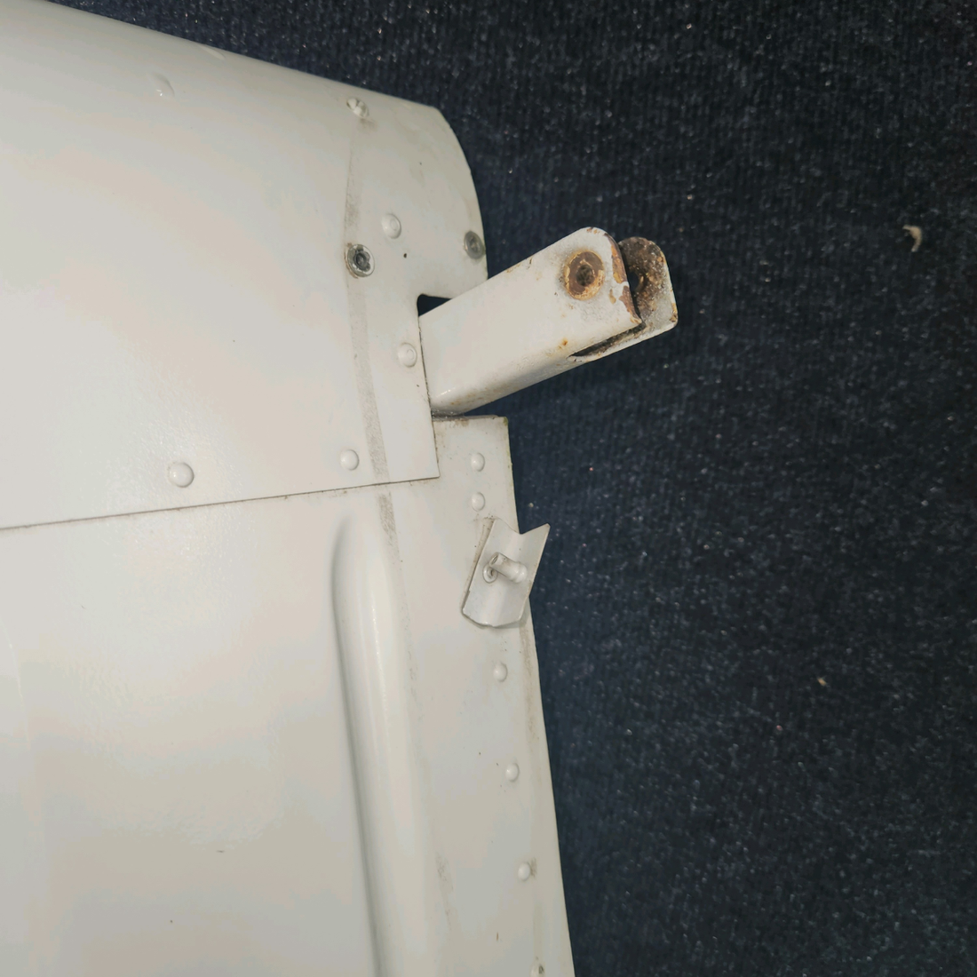 Used aircraft parts for sale, 65591-000 Piper PA28-140 Flap Assembly LH