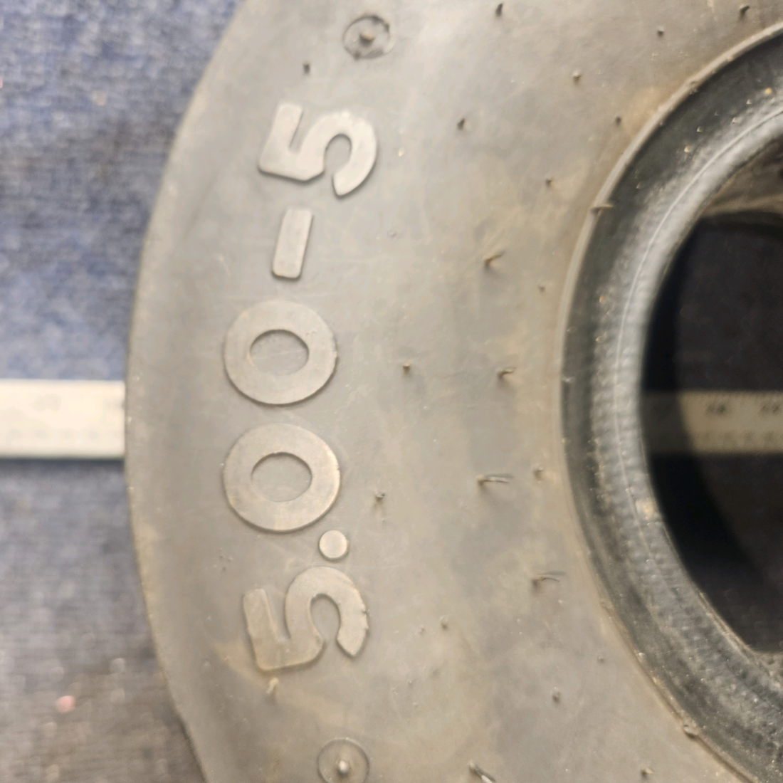 Used aircraft parts for sale, 5.00-5 Air Hawk 5.00-5 Cessna 172E Tire 6 PLY with tube