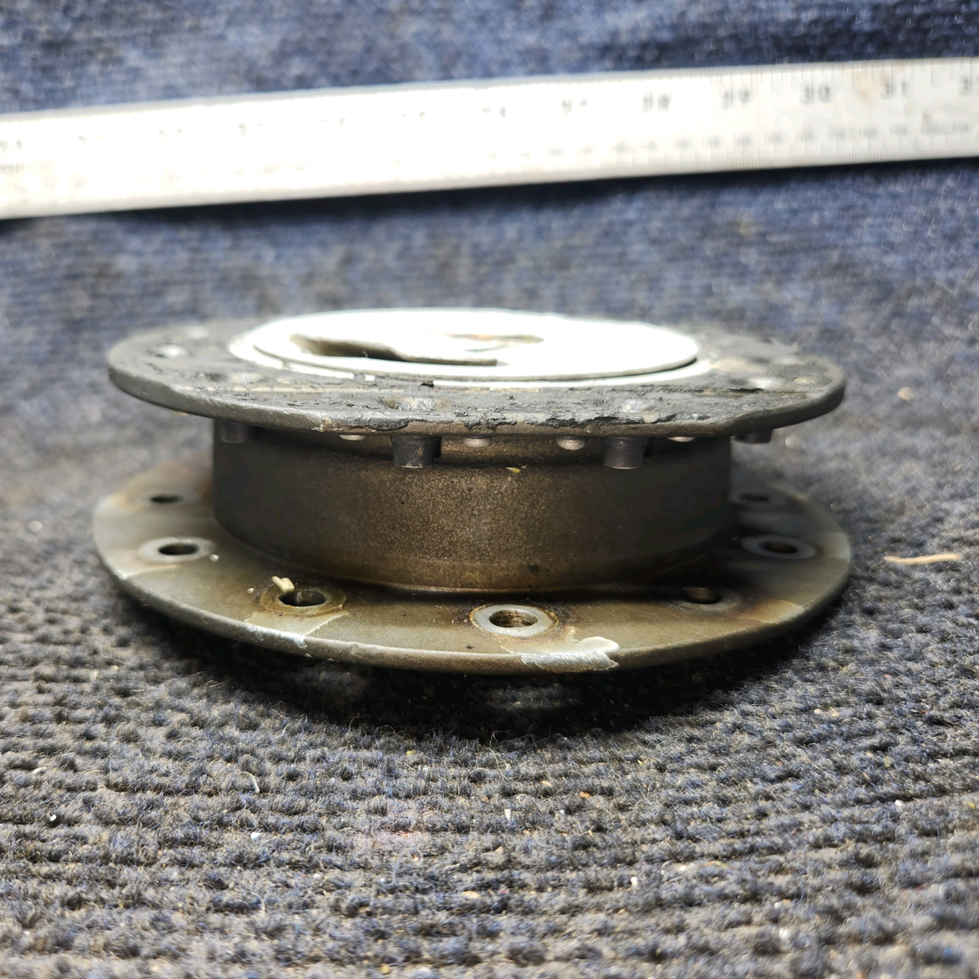 Used aircraft parts for sale, 416-85, 45-921544 Beechcraft 35-33 Fuel Cap Assembly with Adapter