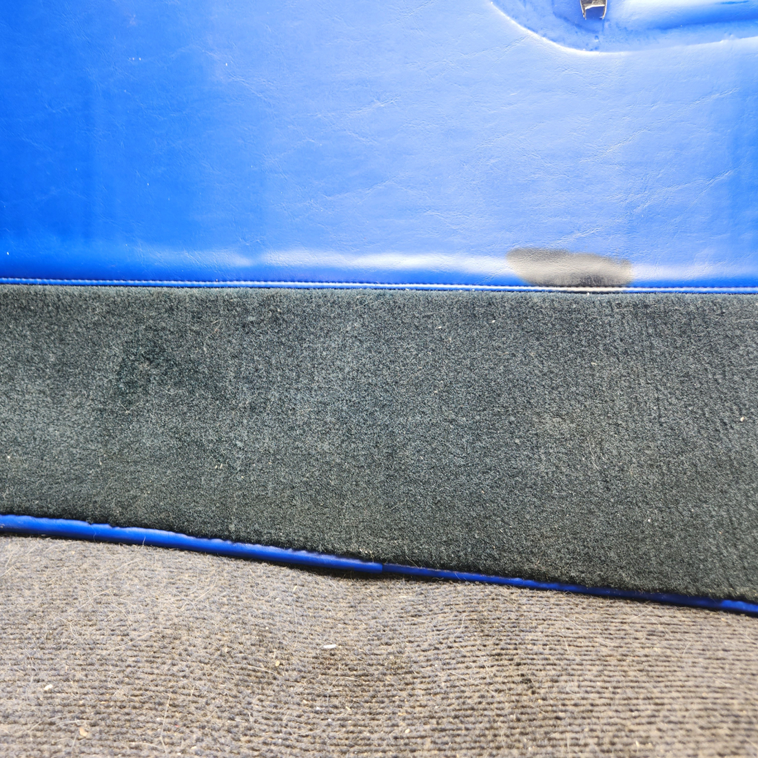 Used aircraft parts for sale, 0515032-51 cessna 172N Upholstery Panel Assembly
