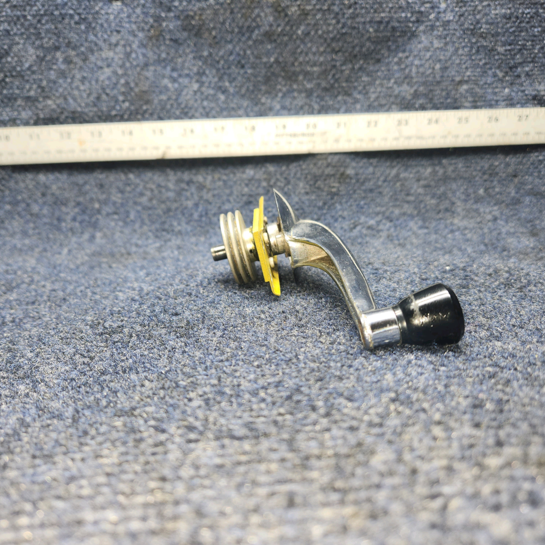 Used aircraft parts for sale, 20908-000 / 464 023 PIPER PA-24-250 Stabilator Trim Crank & Handle