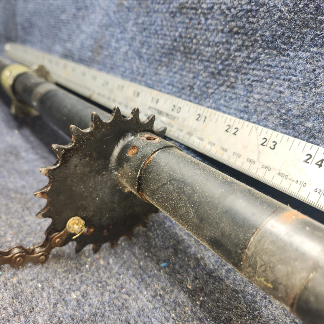 Used aircraft parts for sale, 62705-000 PIPER PA28-140 Flap Torque Tube Assy