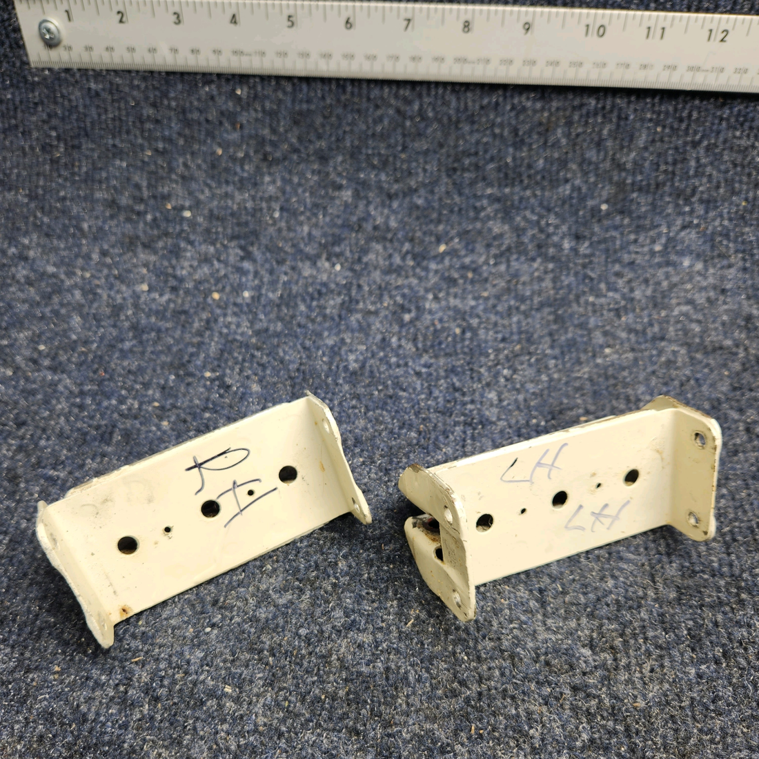 Used aircraft parts for sale, 35-135025-36 BEECHCRAFT F35 AILERON HINGE INBOARD LH OR RH 'PRICE PER EACH"