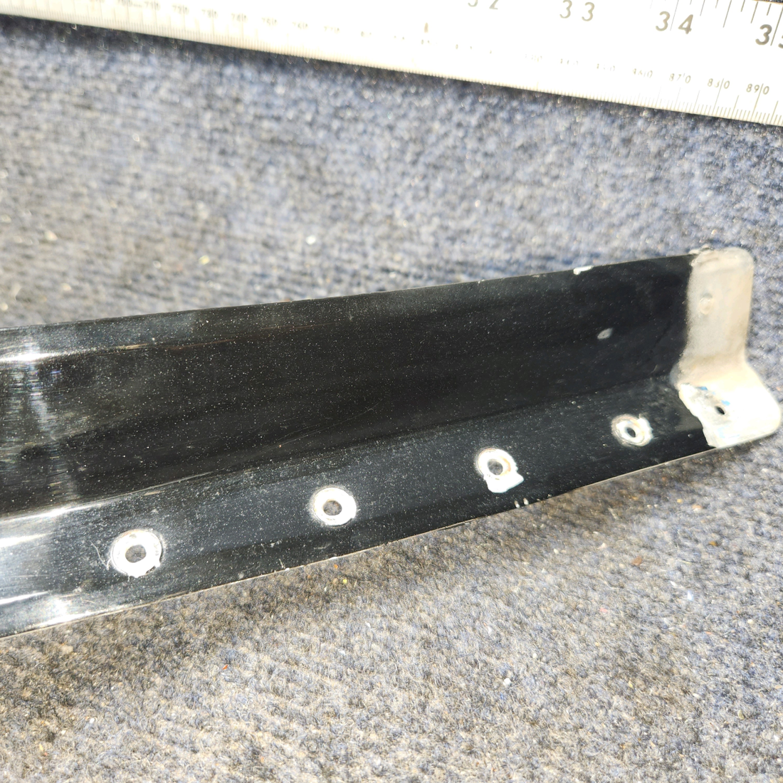 Used aircraft parts for sale, 0513230-4, 0513230-3 Cessna 172E Retainer-Outside Windshield RH and LH