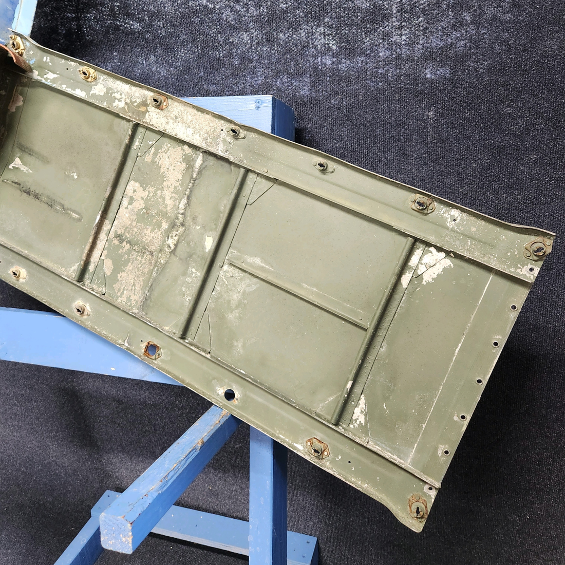Used aircraft parts for sale, 2452004-1 / 2452000-3 CESSNA C172RG NOSE CAP & UPPER CENTER COWLING ASSEMBLY