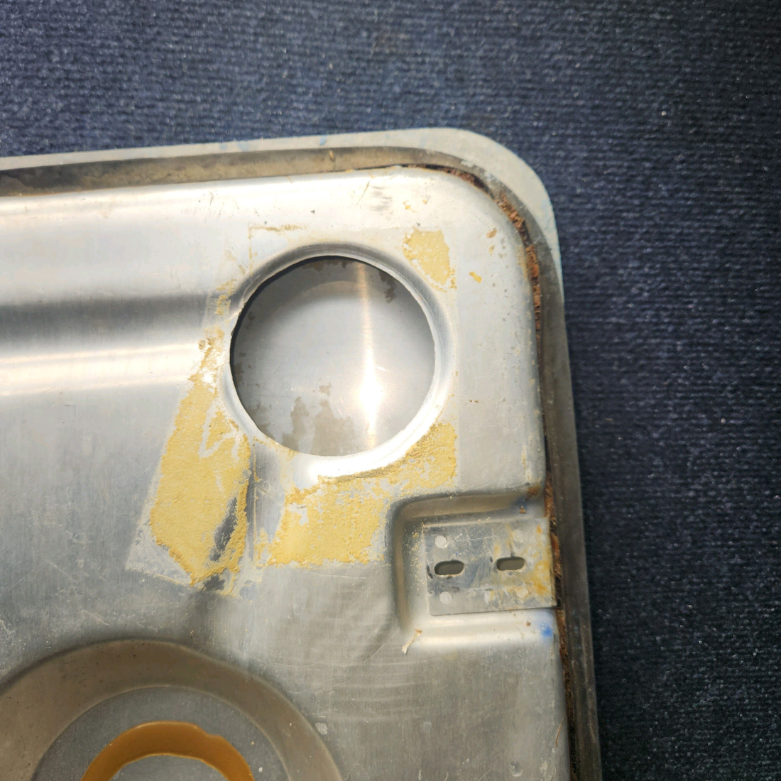 Used aircraft parts for sale, 0717000-19 cessna 172N Baggage Door Assembly