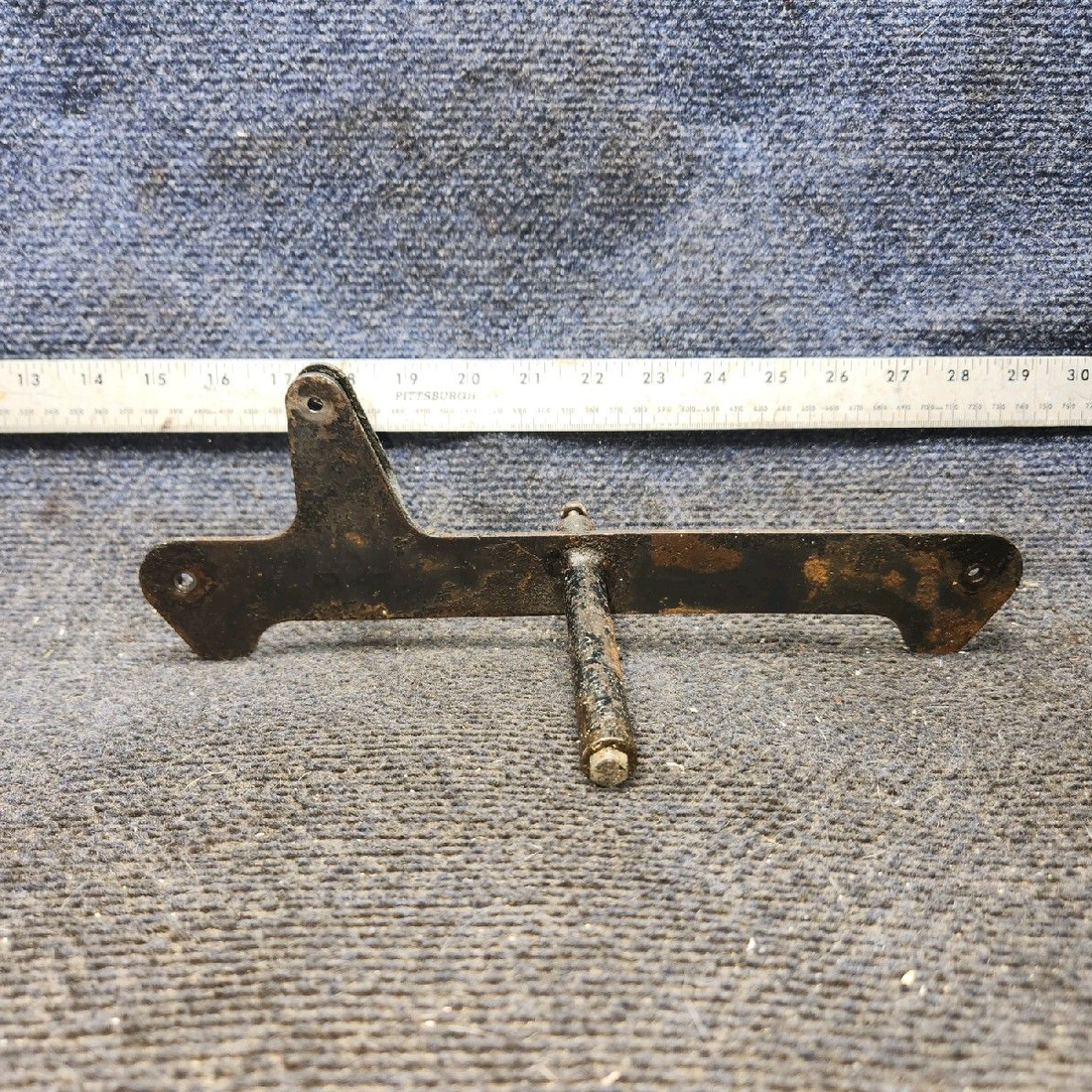 Used aircraft parts for sale, 35614-010 piper PA-28-181 LH Aileron Bellcrank Assembly