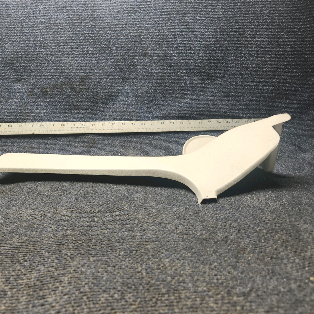Used aircraft parts for sale, 0515026-20 Cessna 172RG Door Post Trim RH