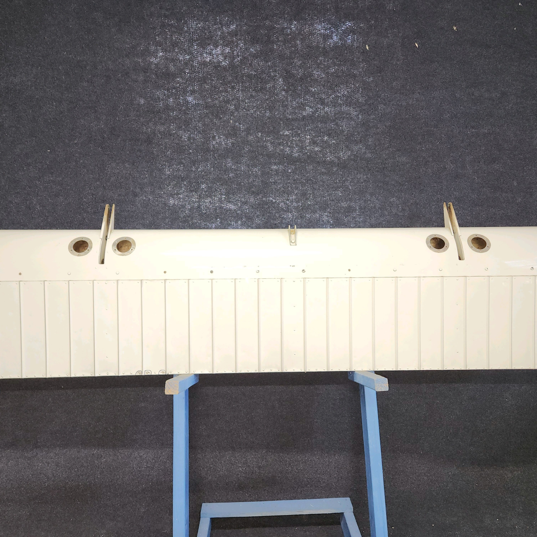 Used aircraft parts for sale, 0523901-16 Cessna 182G Flap Assembly RH