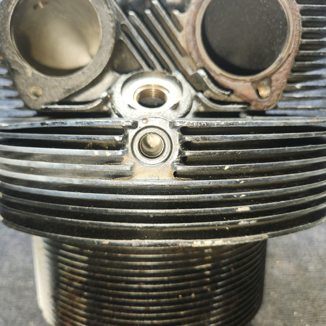 Used aircraft parts for sale, LW-12416 Lycoming Piper PA-28-140 Cylinder