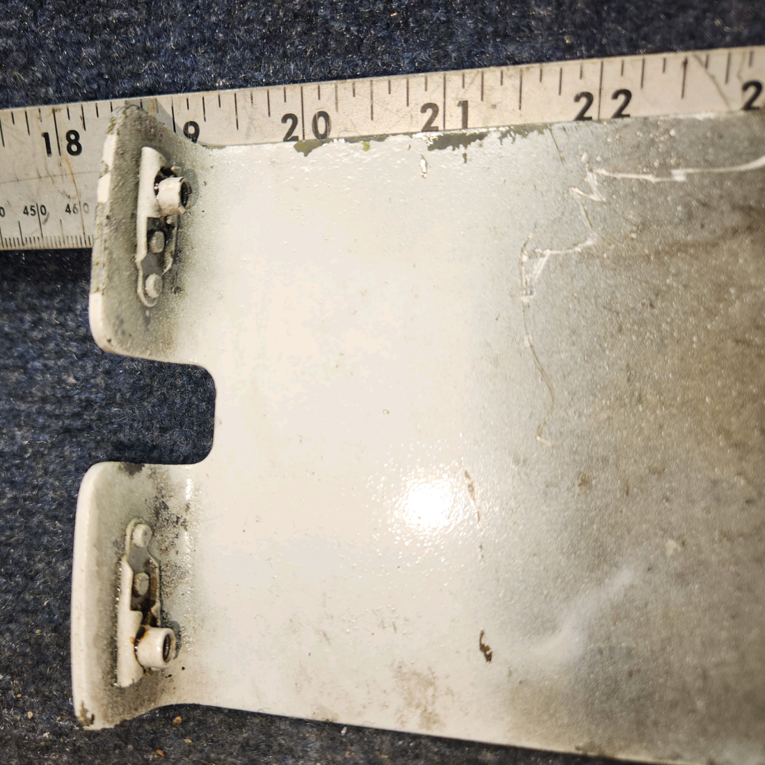 Used aircraft parts for sale, 37880-002 Piper PA28-161 Wheel Pant Bracket -LH