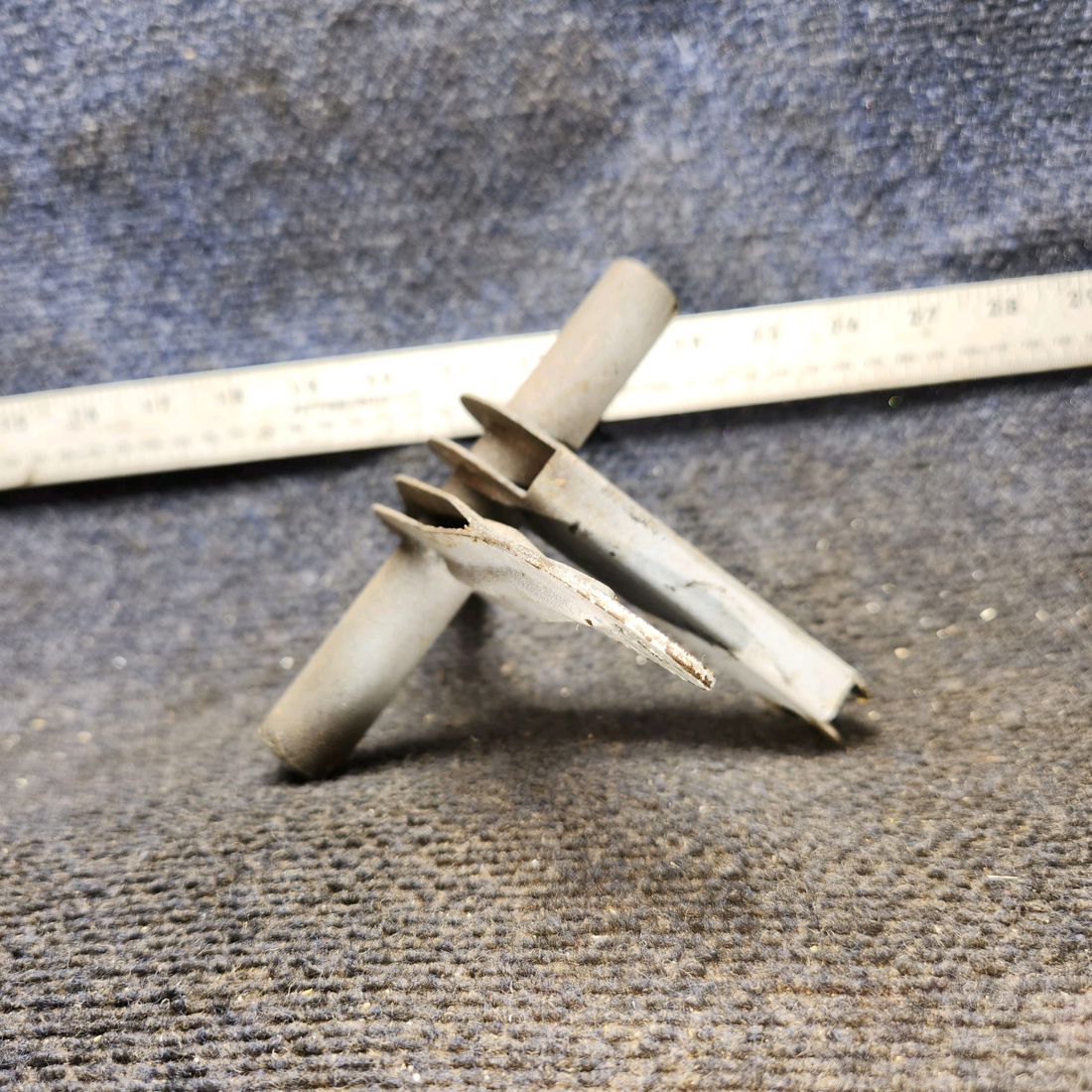 Used aircraft parts for sale, 0523535 Cessna 172E Flap Bellcrank Assy LH