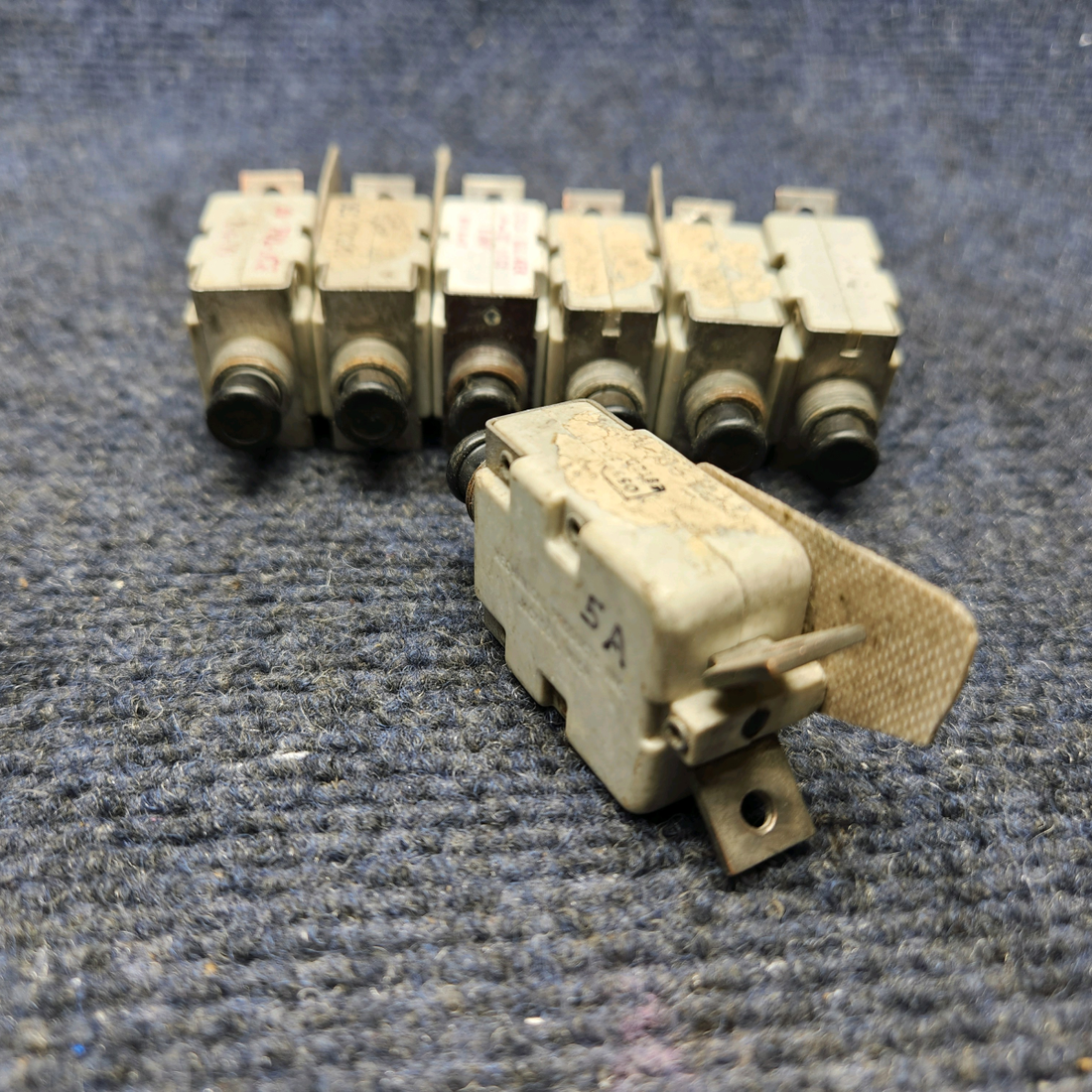 Used aircraft parts for sale, MS25244-5 Mechanical Products CIRCUIT BREAKER 5A "PRICE PER EACH"