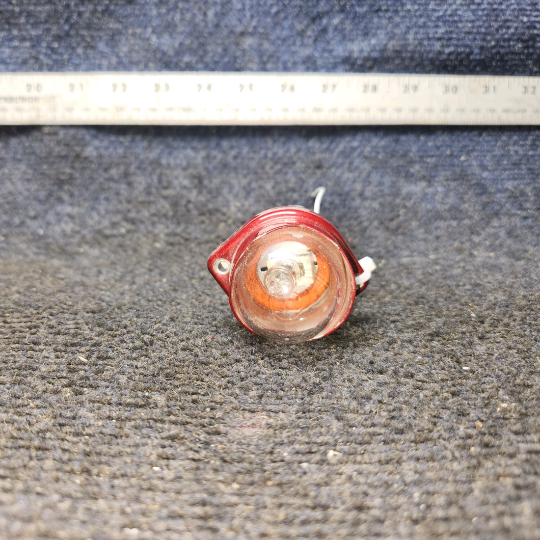 Used aircraft parts for sale, 01-0770034-02 WHELEN R44 Tail Light Assembly